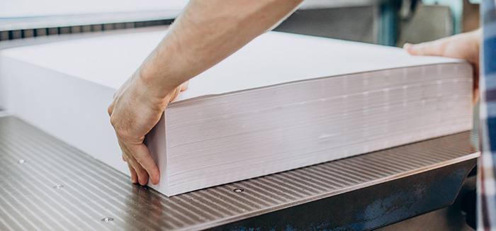 Handling paper and cardboard materials
